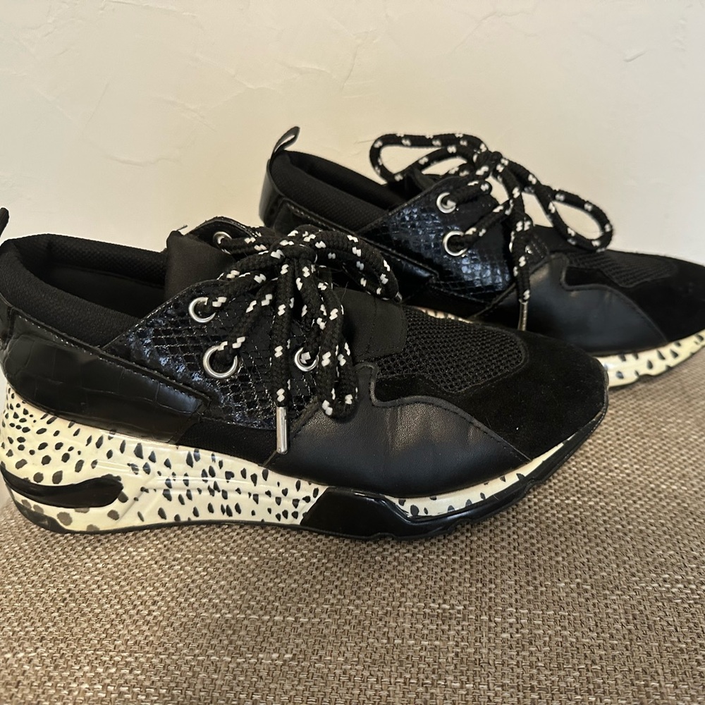 STEVE MADDEN Sneakers